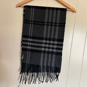 Enya Montanani Black/ Grey Plaid Wool/ Cashmere Scarf